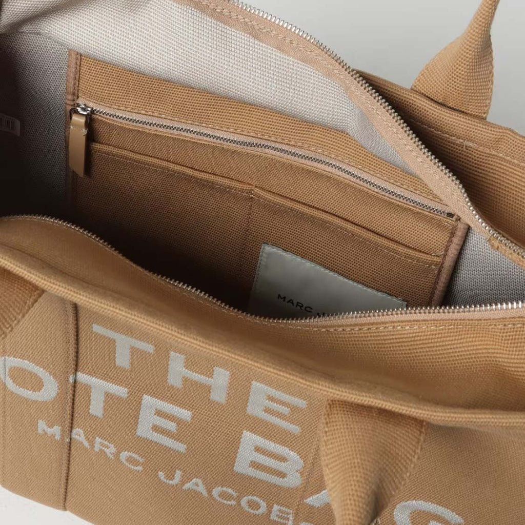 MARC JACOBS M  en color MARRON  (6)