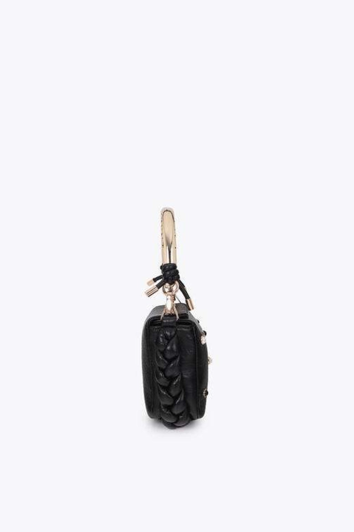 LOLA CASADEMUNT SMALL CROSSBODY BAG  STUDS en color NEGRO  (3)
