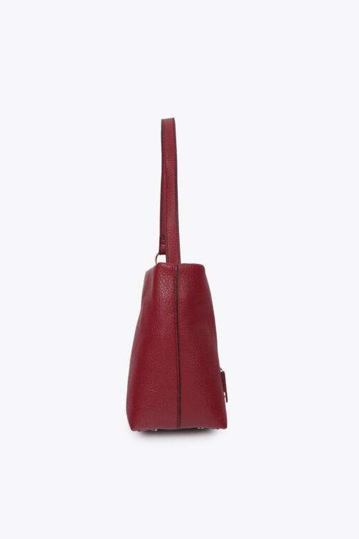 LOLA CASADEMUNT FAUX LEATHER SHOULDER BAG WITH POMPOMS en color ROJO  (4)
