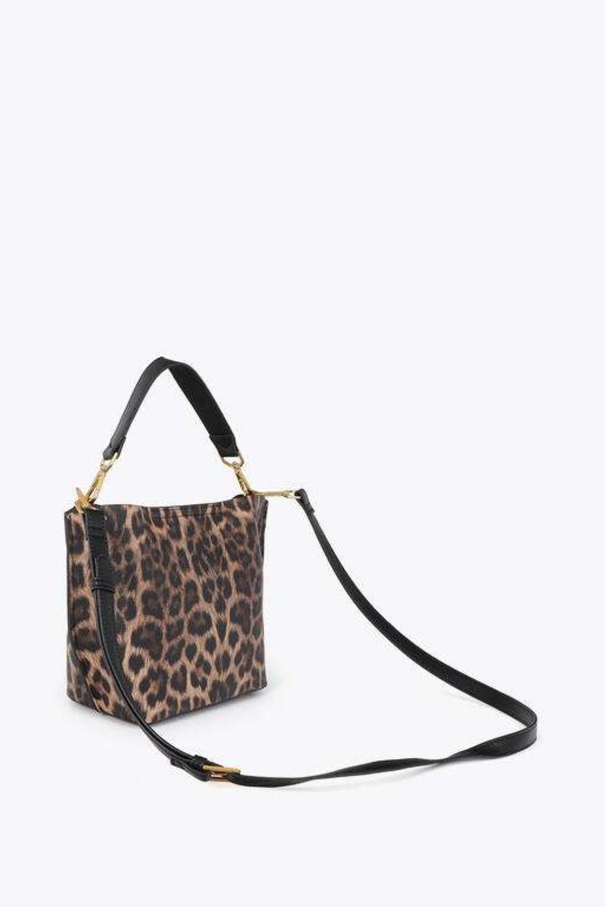 LOLA CASADEMUNT CROSSBODY BAG WITH CHAIN DETAIL AND LEOP en color ANIMAL PRINT  (2)
