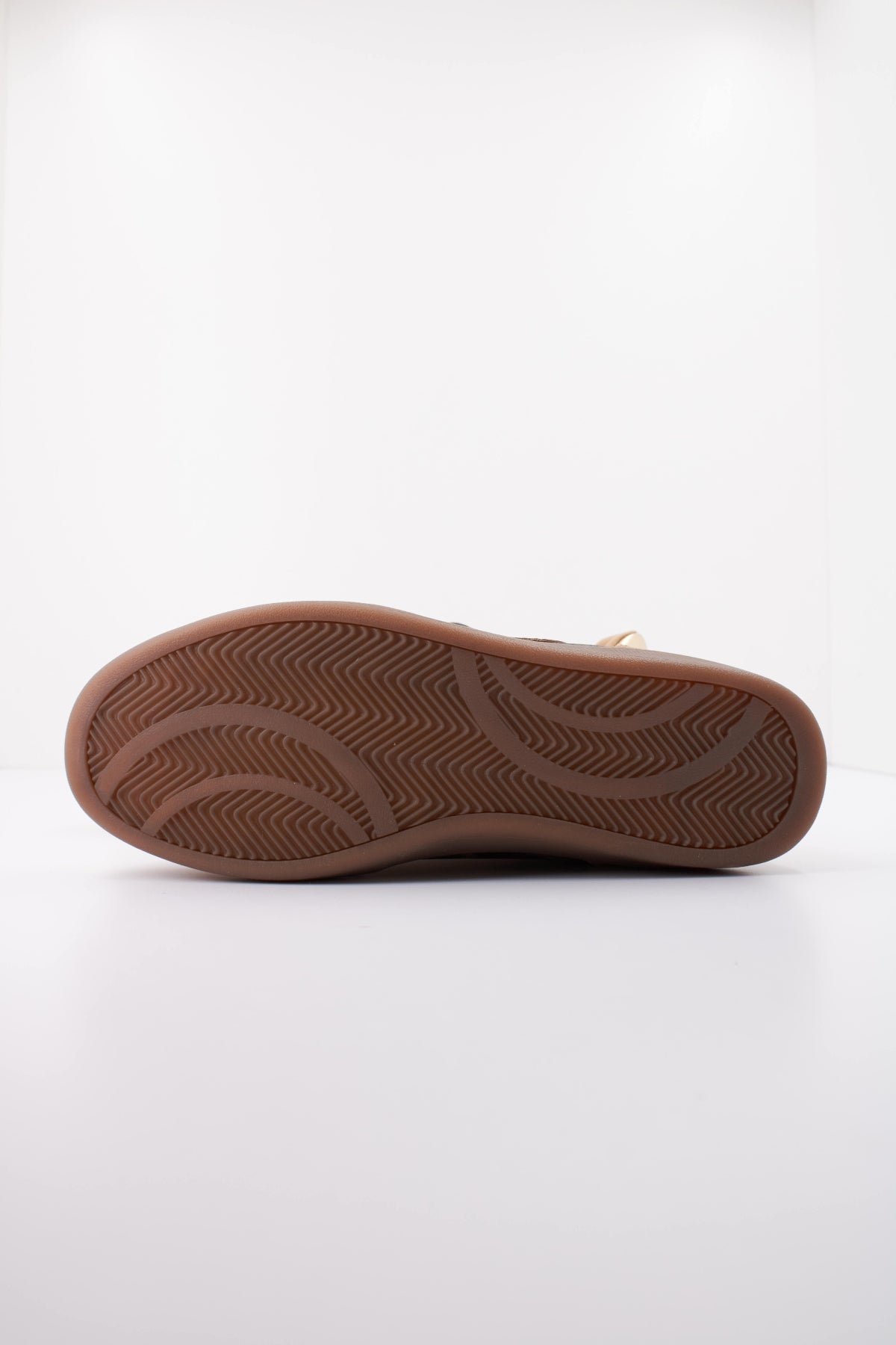 LOLA CASADEMUNT ANIMAL-PRINT SNEAKER WITH LOGO AND STUD  en color ANIMAL PRINT  (5)