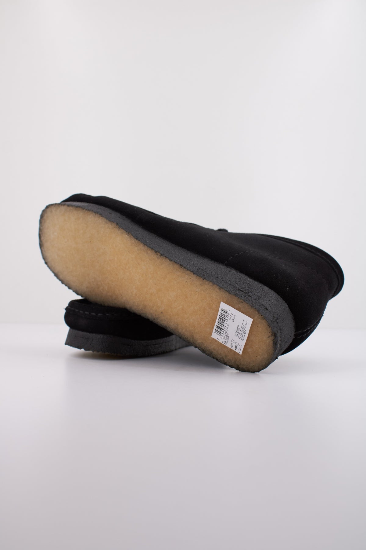 CLARKS ORIGINALS WALLABEE BOOT en color NEGRO  (5)