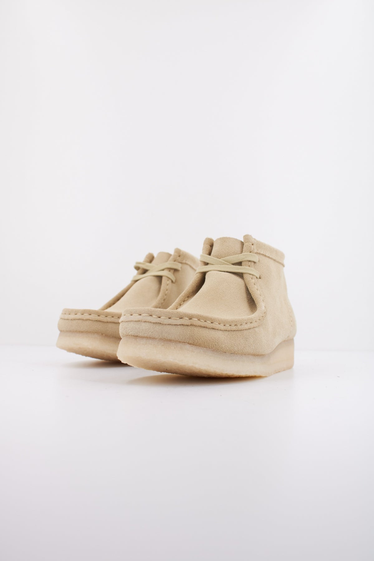 CLARKS ORIGINALS WALLABEE BOOT en color MARRON CLARO  (2)