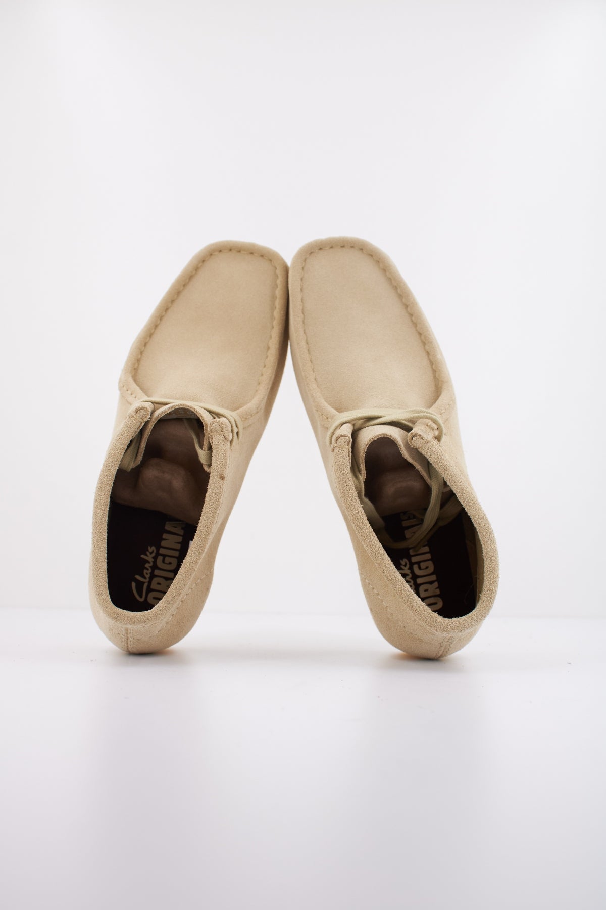 CLARKS ORIGINALS WALLABEE BOOT en color MARRON CLARO  (3)