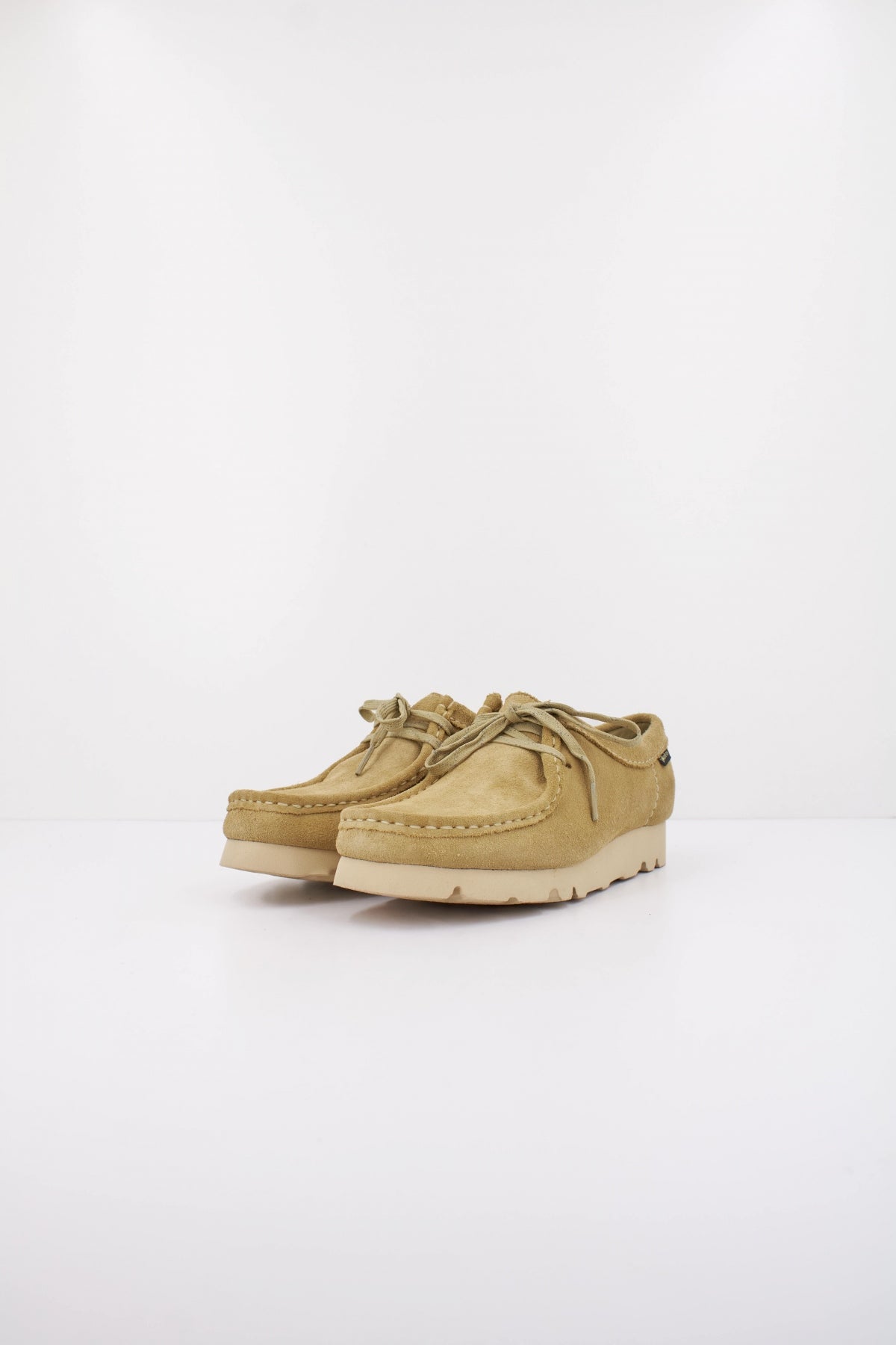 CLARKS ORIGINALS WALLABEE en color MARRON CLARO  (2)