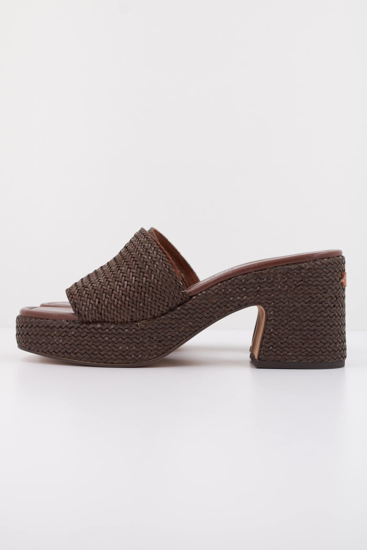 TAMARIS   en color MARRON  (1)