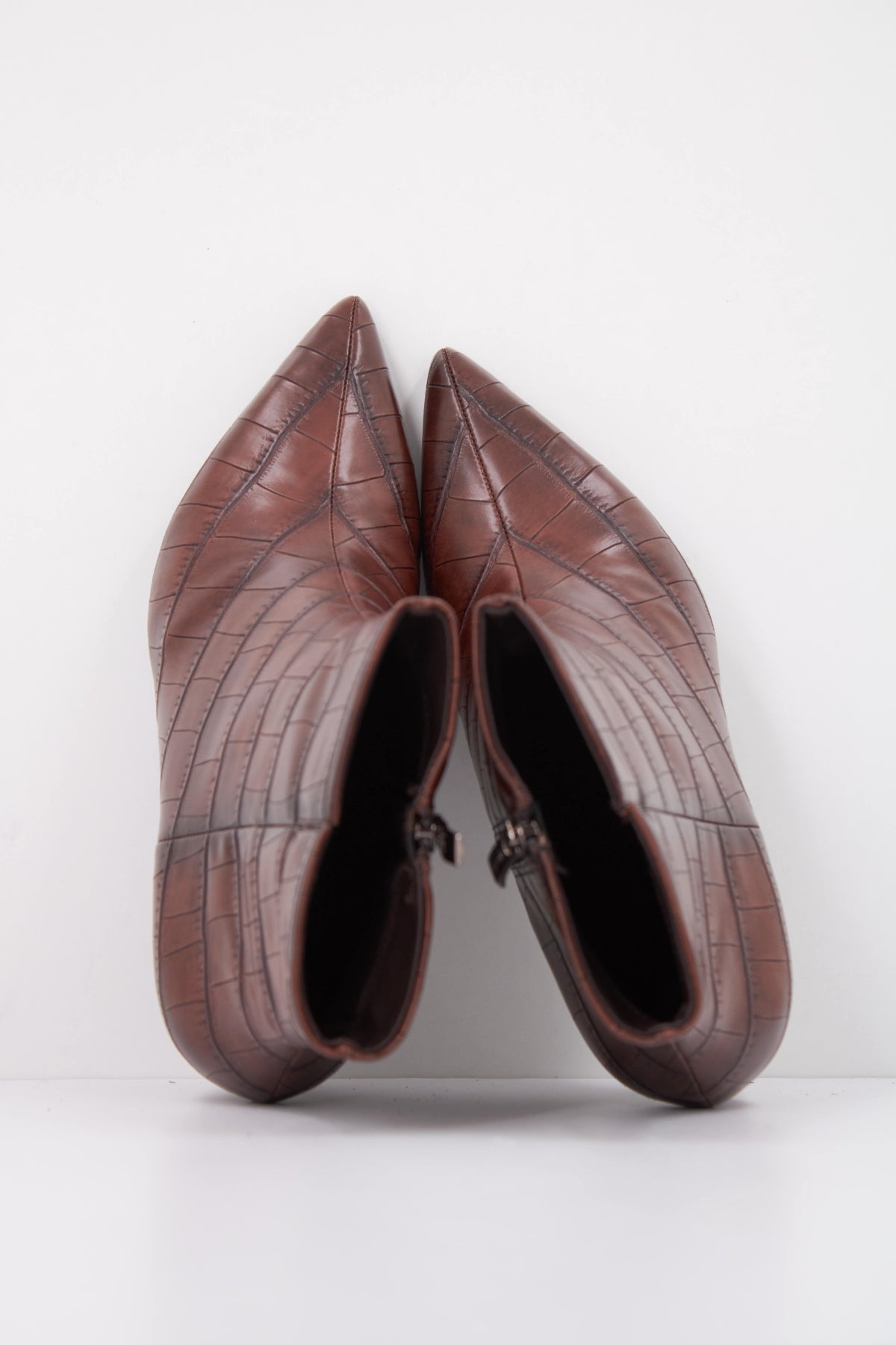 TAMARIS   BOTIN TACON en color MARRON  (3)
