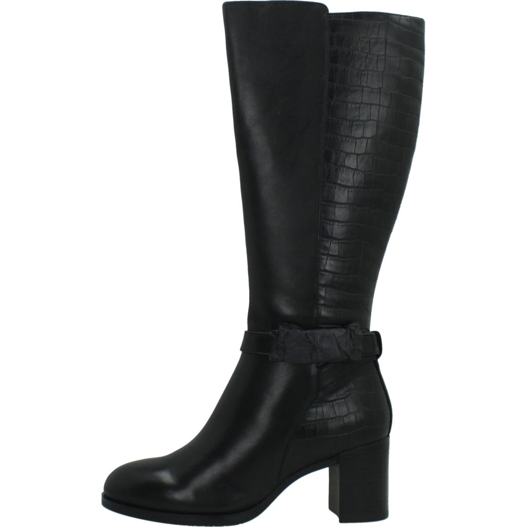 TAMARIS   BOTA TACON en color NEGRO  (2)