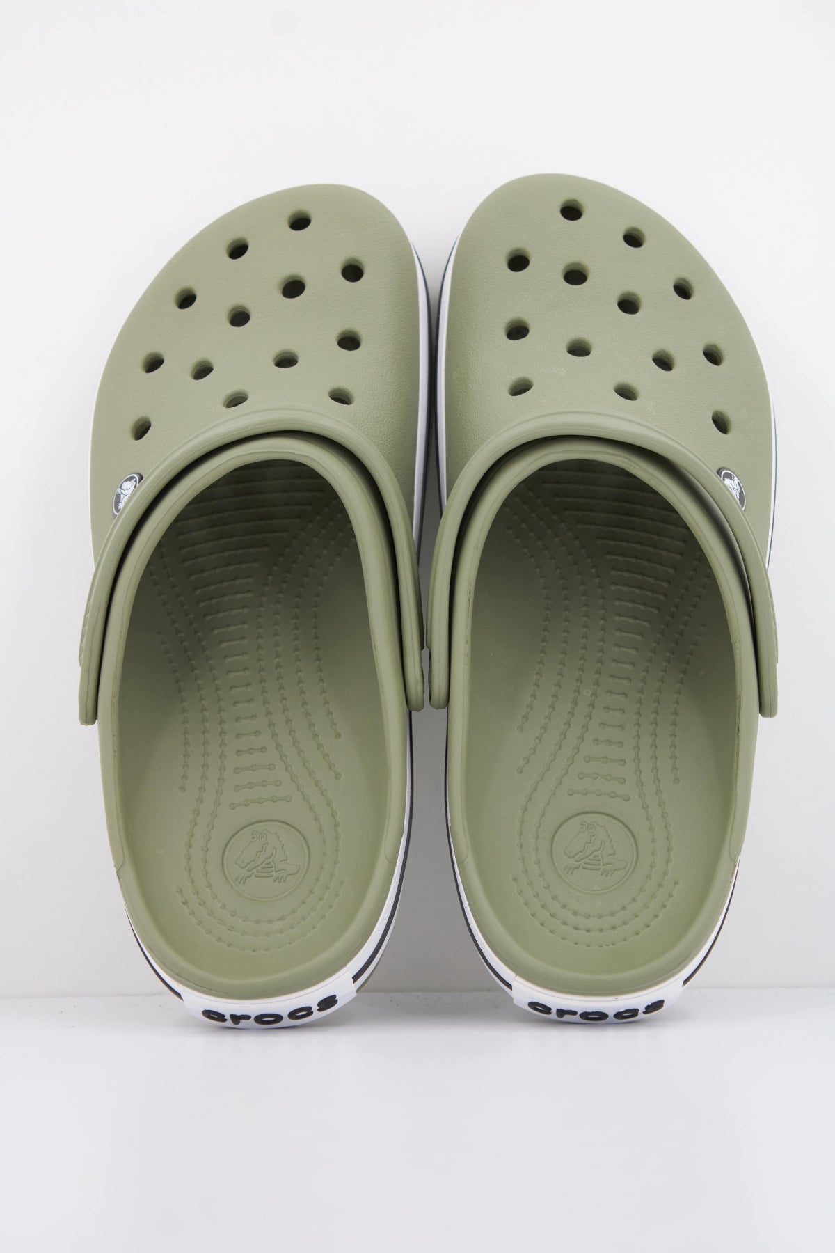 CROCS CROCBAND en color VERDE  (3)