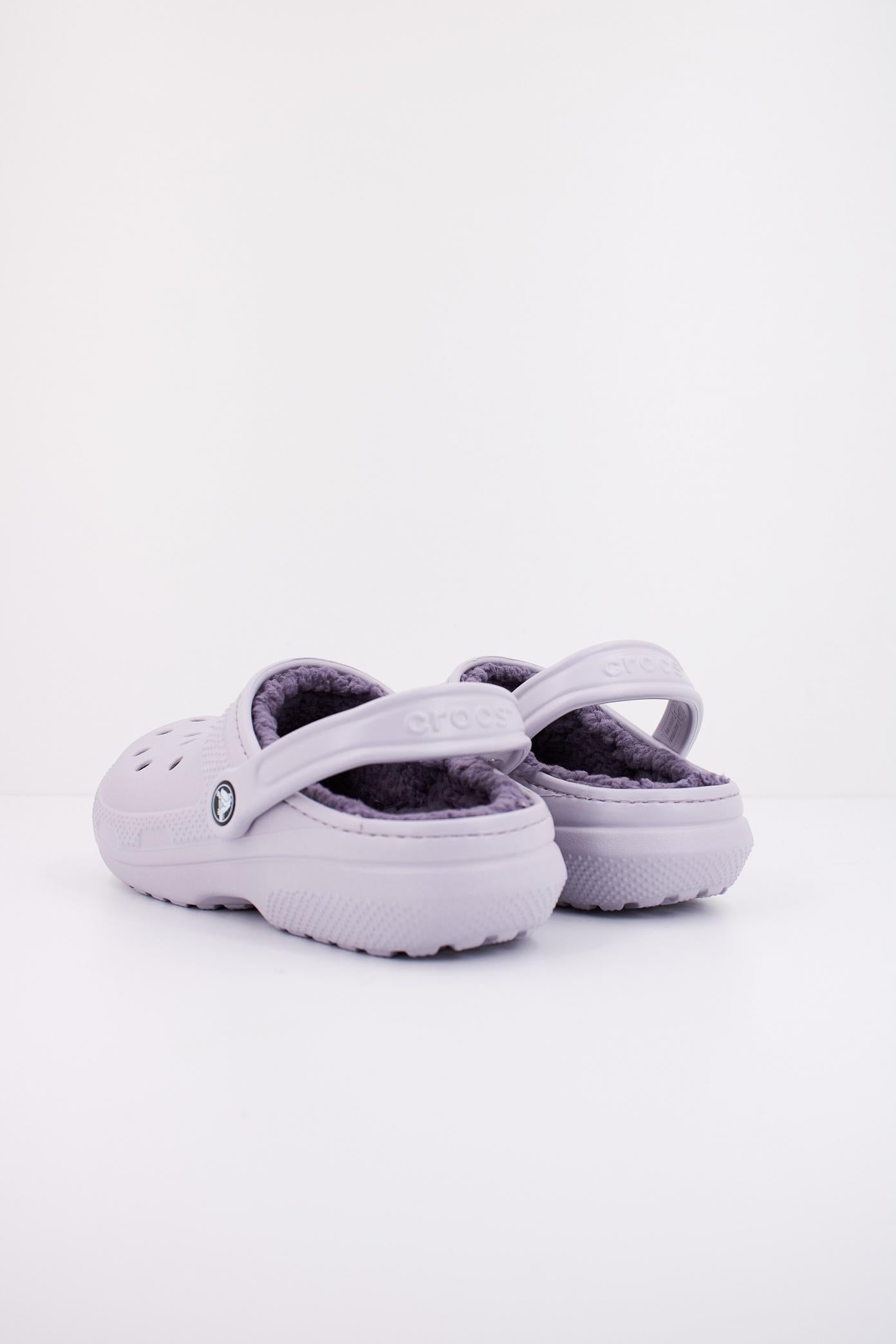 CROCS CLASSIC LINED CLOG en color VIOLETA  (4)