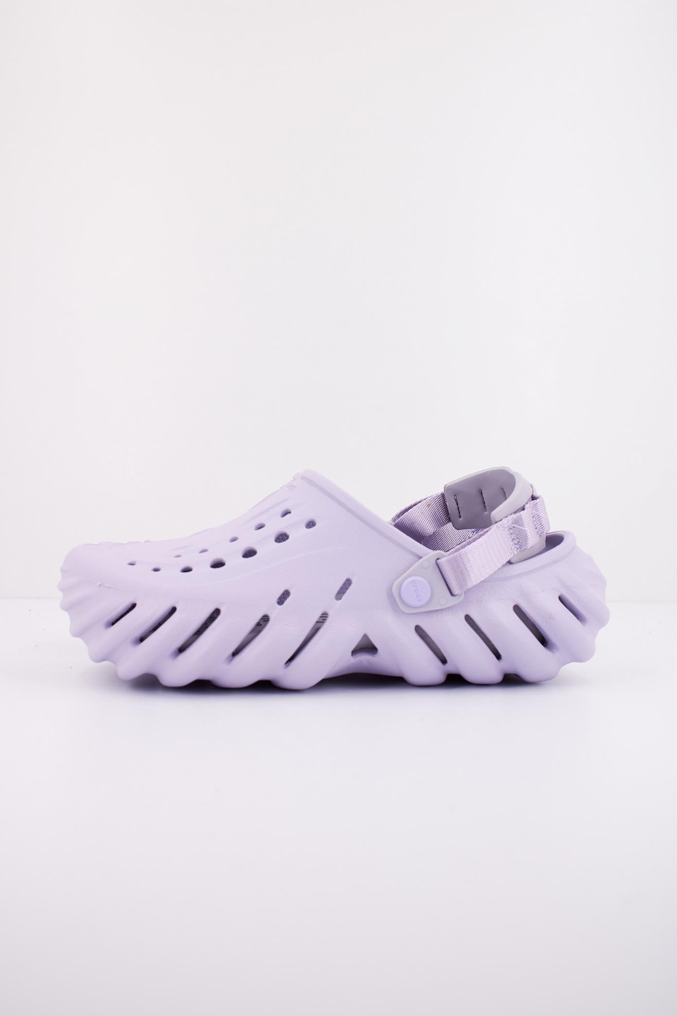 CROCS ECHO CLOG en color VIOLETA  (1)