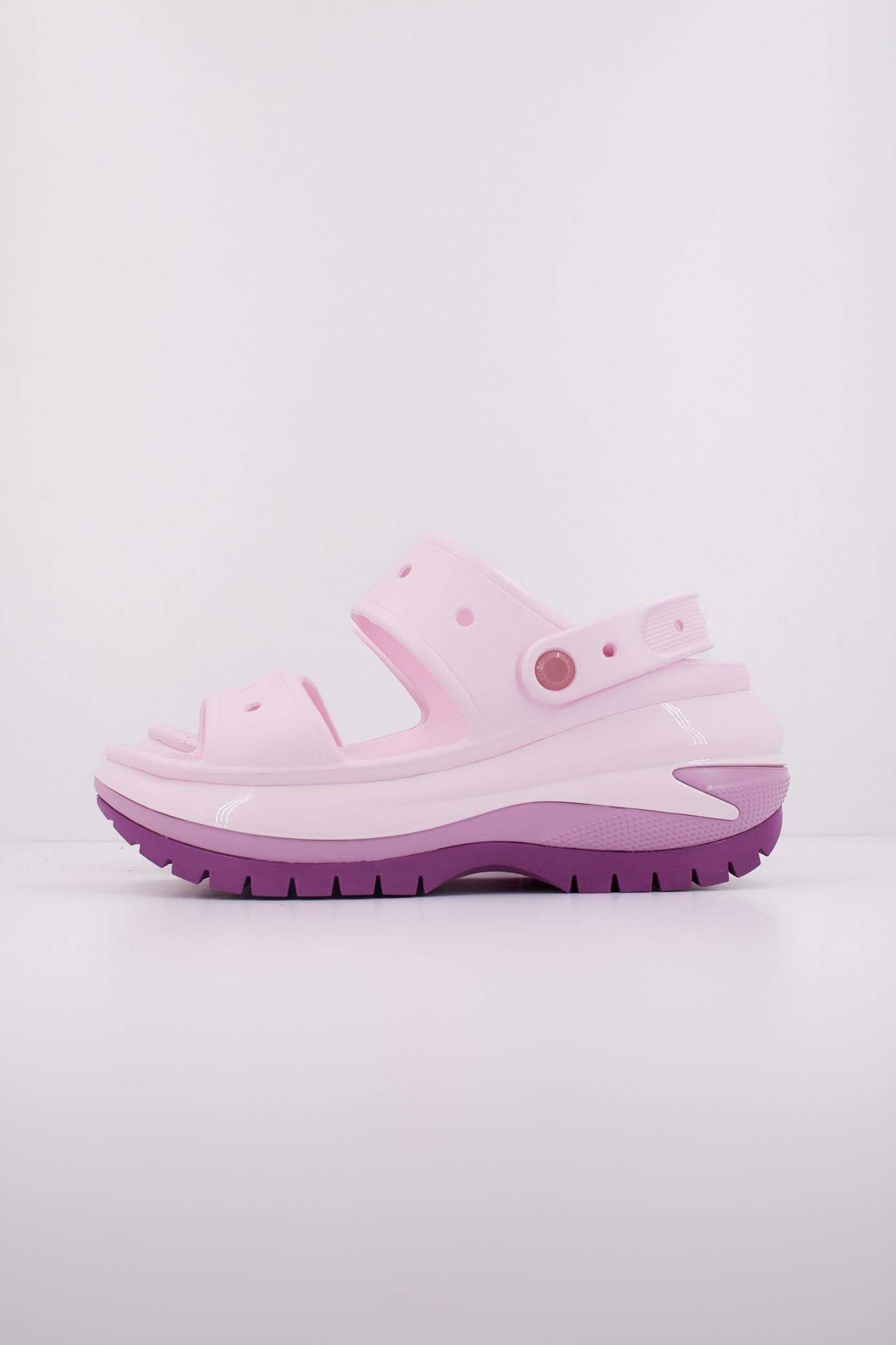 CROCS CLASSIC MEGA CRUSH SANDAL en color ROSA  (1)
