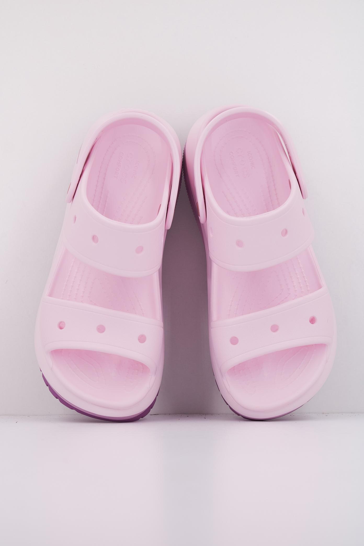 CROCS CLASSIC MEGA CRUSH SANDAL en color ROSA  (3)