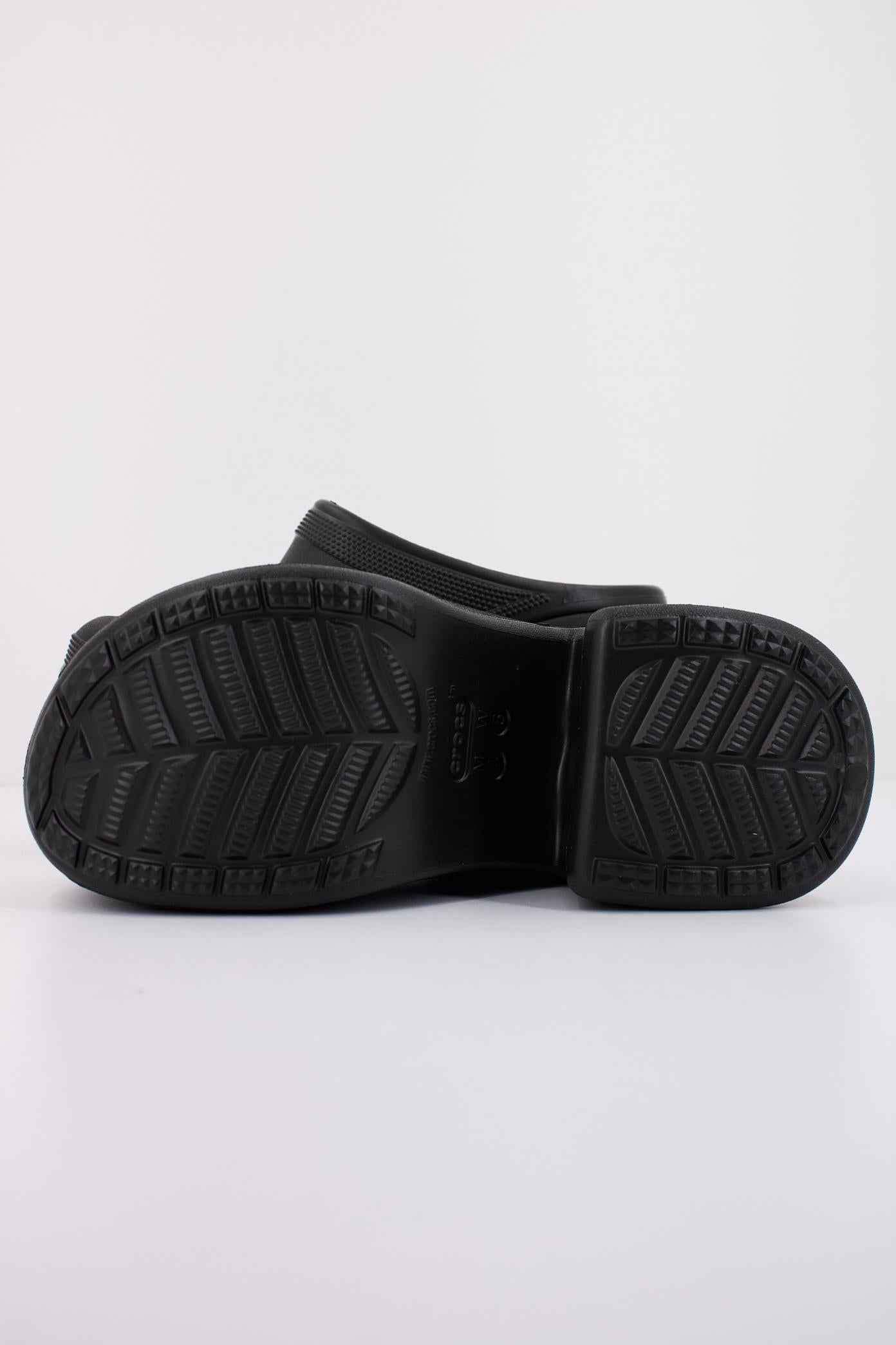 CROCS SIREN CLOG en color NEGRO  (4)