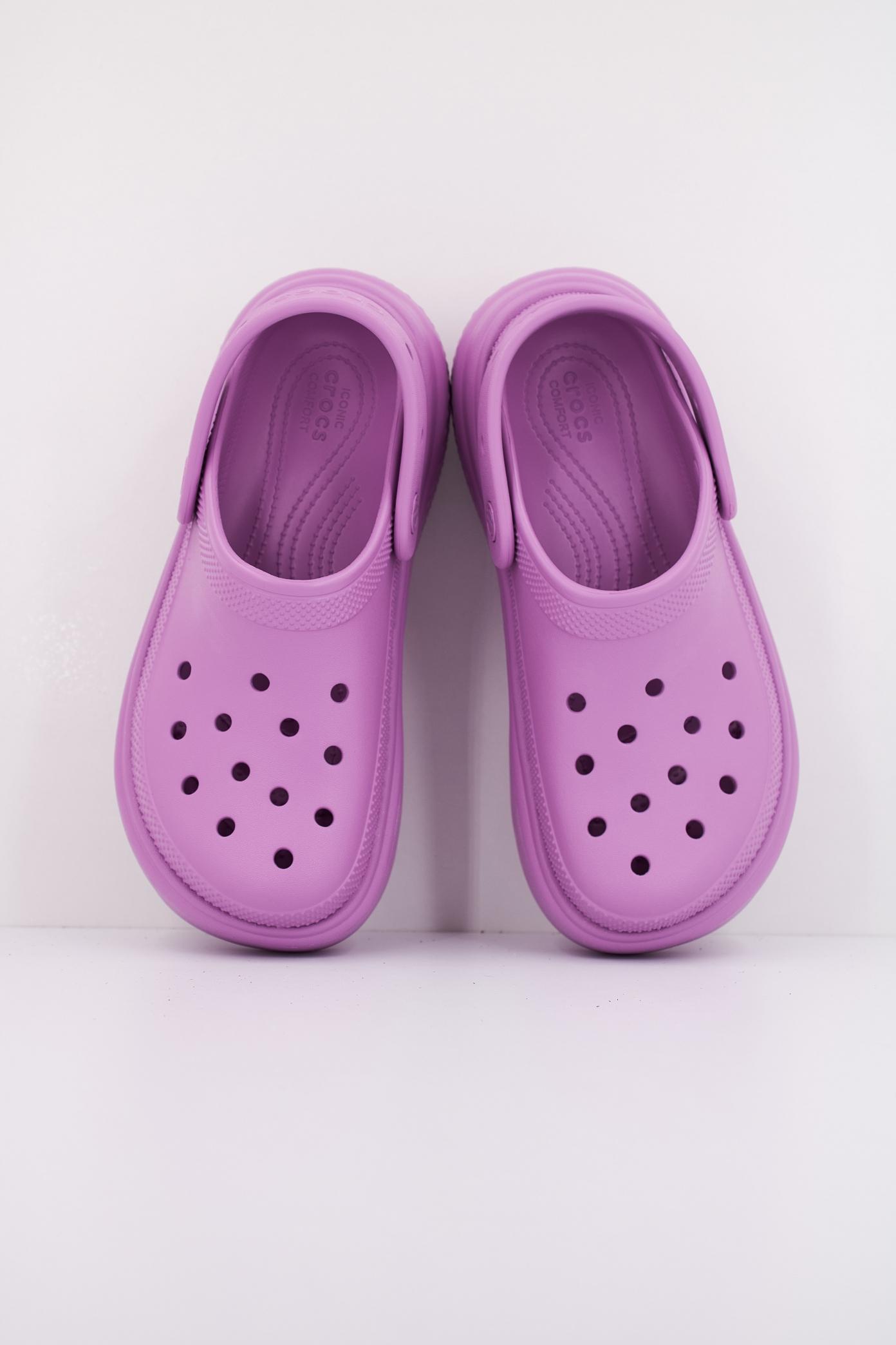 CROCS STOMP CLOG en color ROSA  (3)