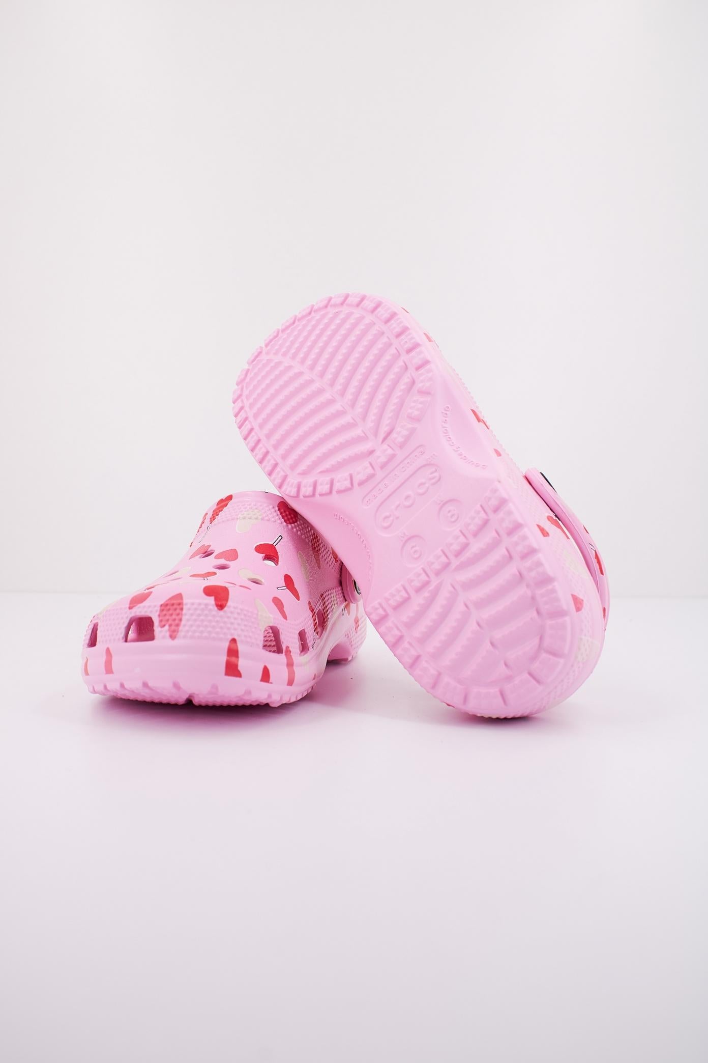 CROCS CLASSIC VDAY CLOG en color ROSA  (5)