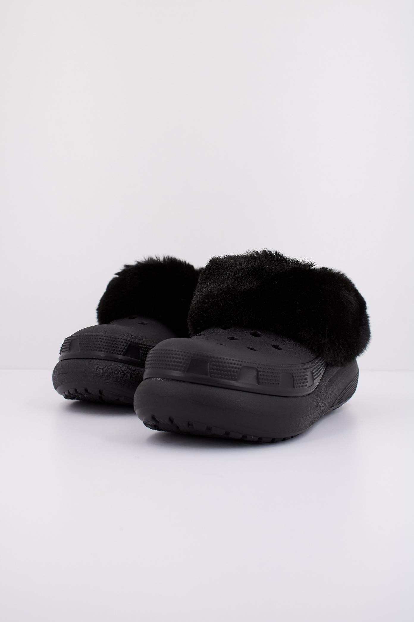 CROCS FUREVER CRUSH U en color NEGRO  (2)