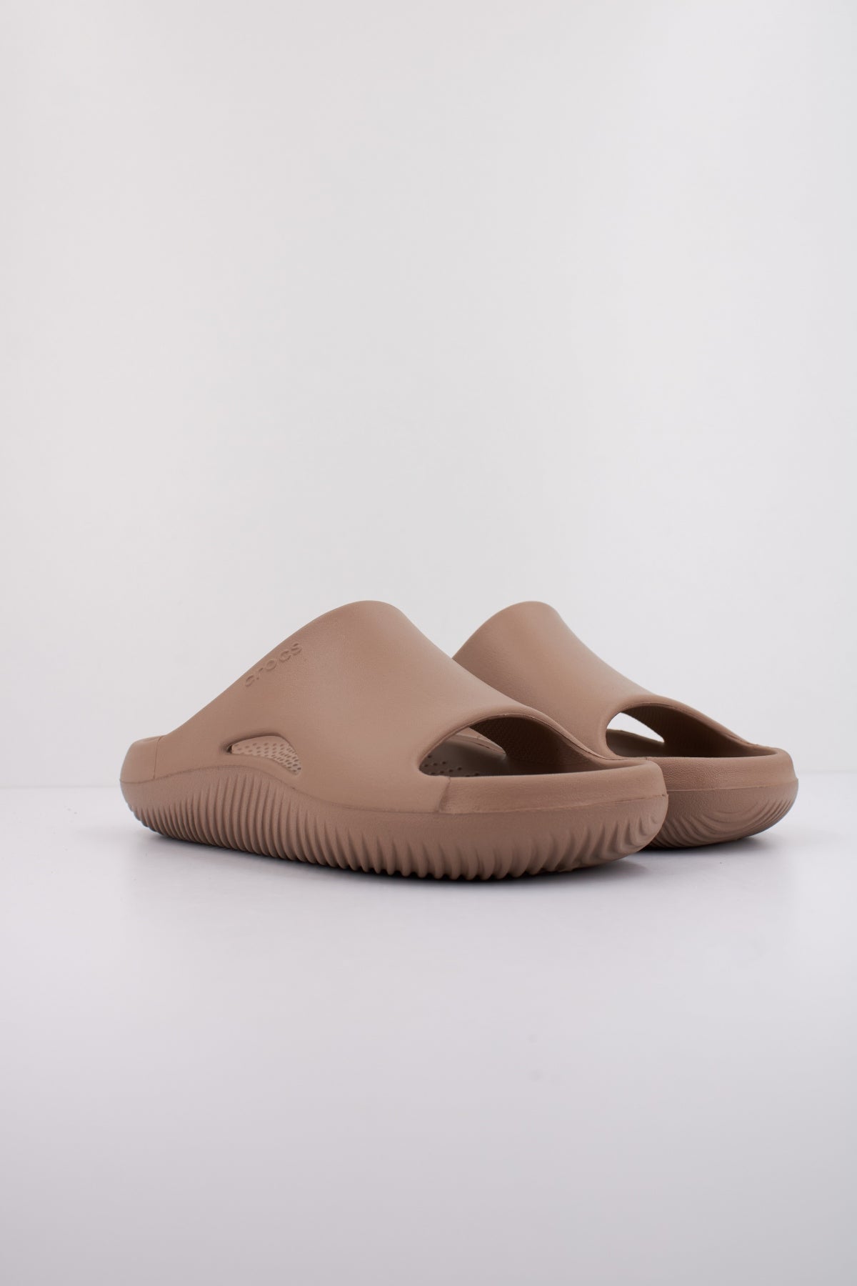 CROCS MELLOW RECOVERY SLIDE en color MARRON  (3)
