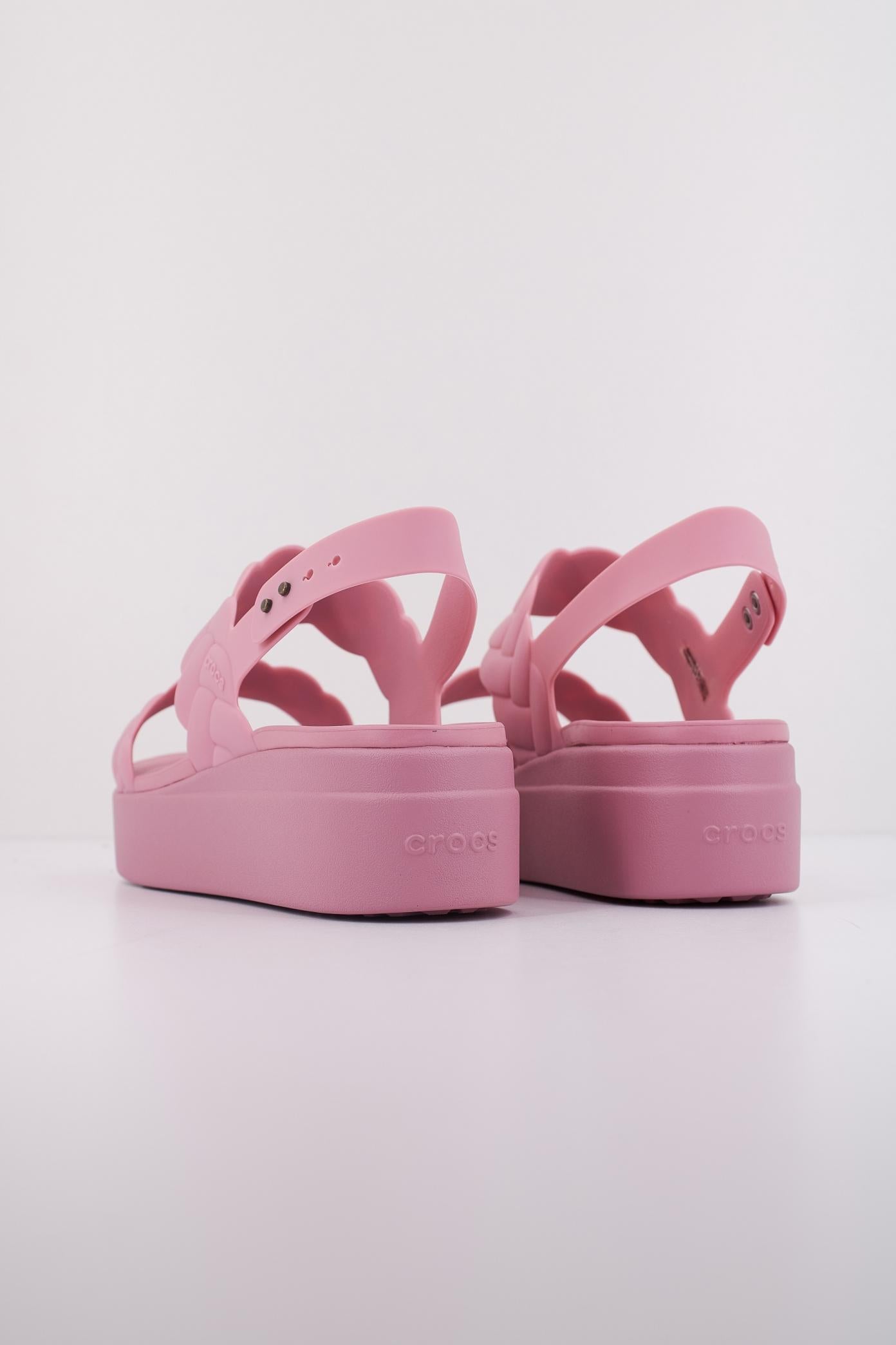 CROCS BROOKLYN WOVEN UPPER LW en color ROSA  (4)