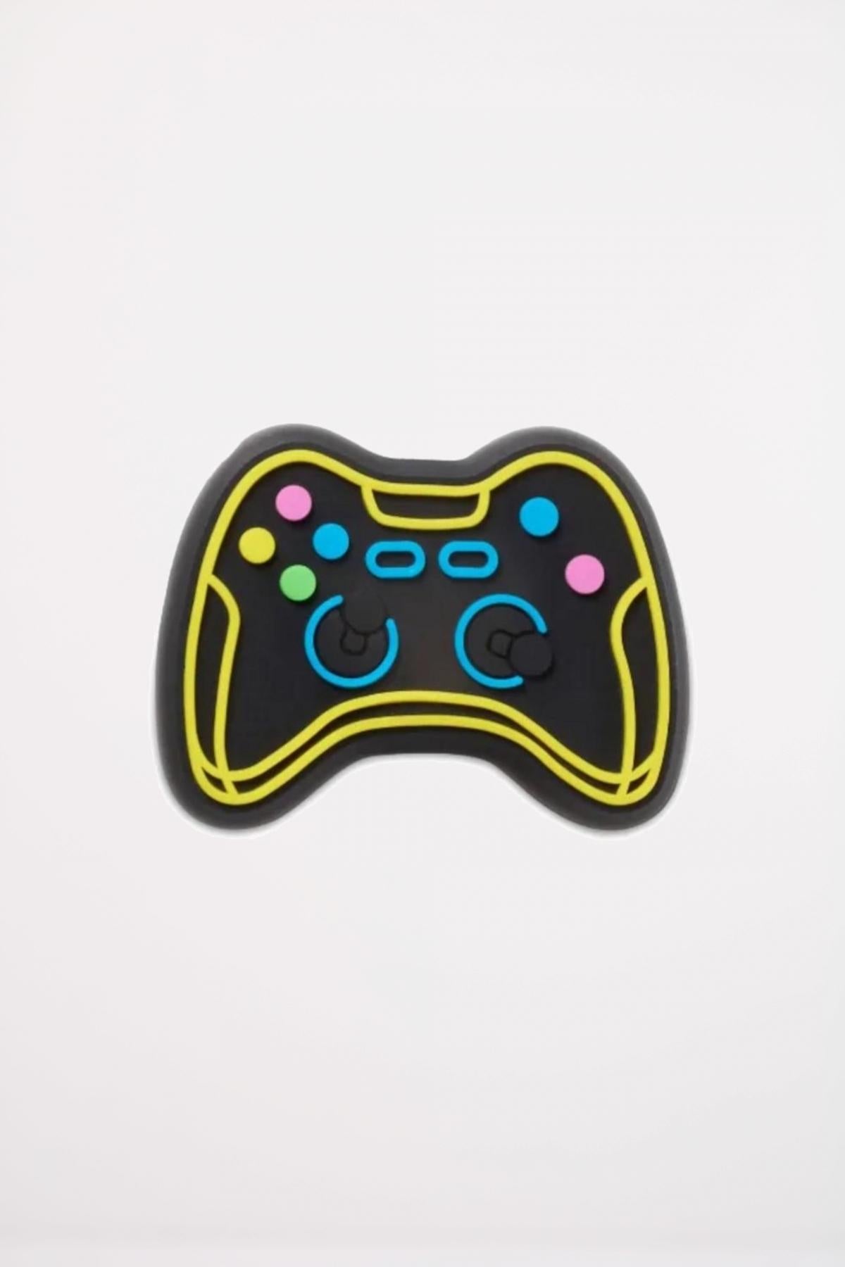 CROCS MANDO DE JUEGOS NE en color NEGRO  (1)