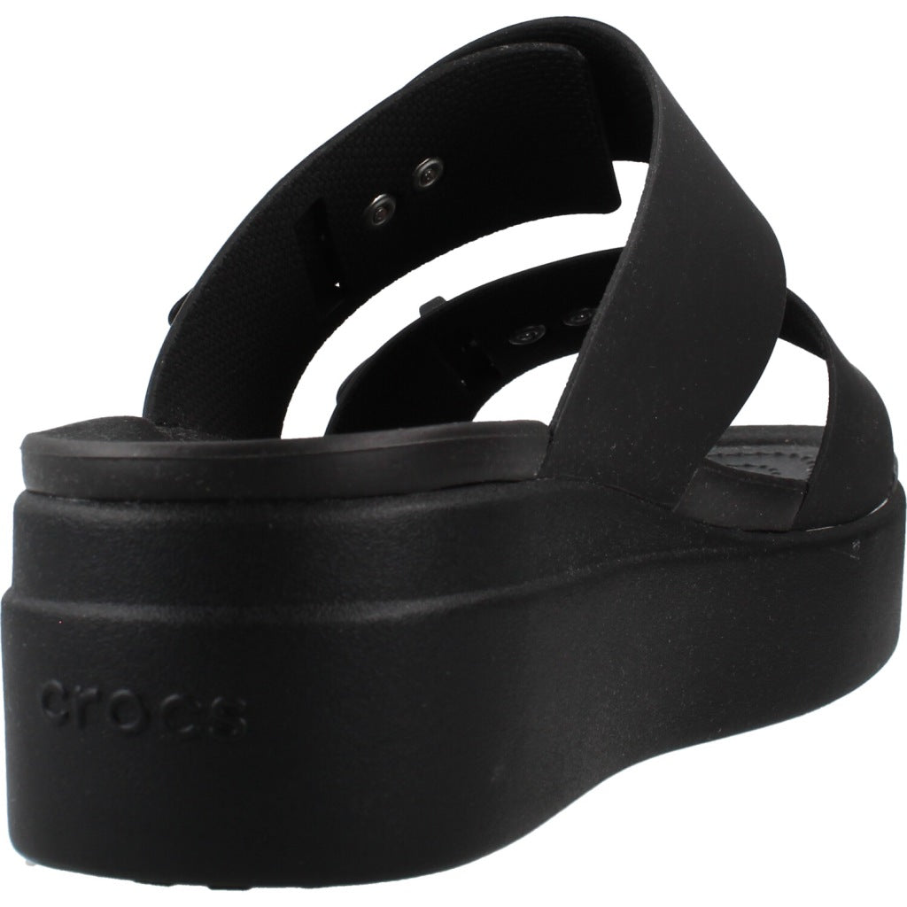CROCS BROOKLYN W en color NEGRO  (3)