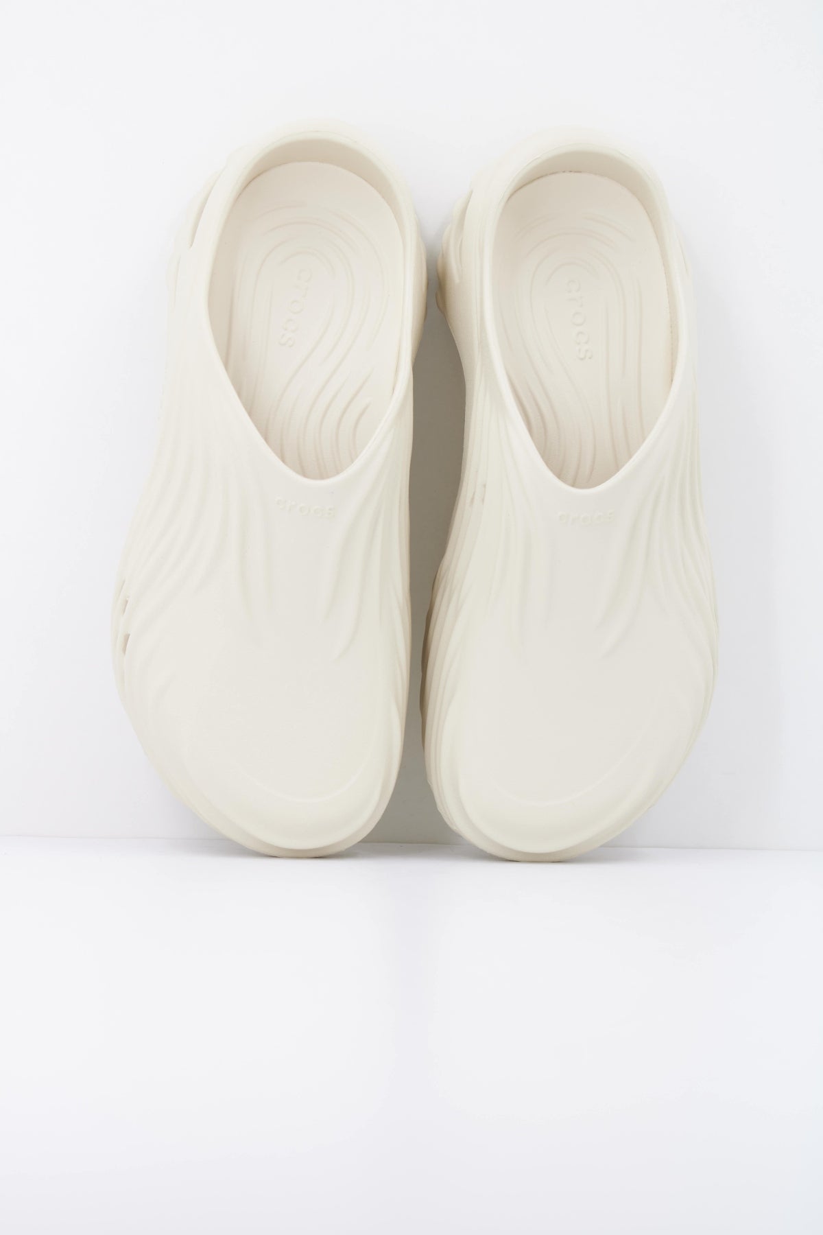 CROCS C en color BEIS  (3)