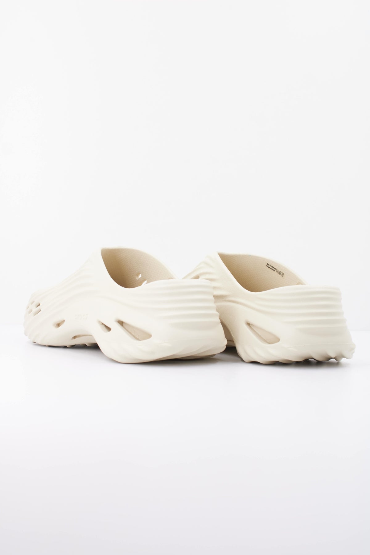 CROCS C en color BEIS  (4)