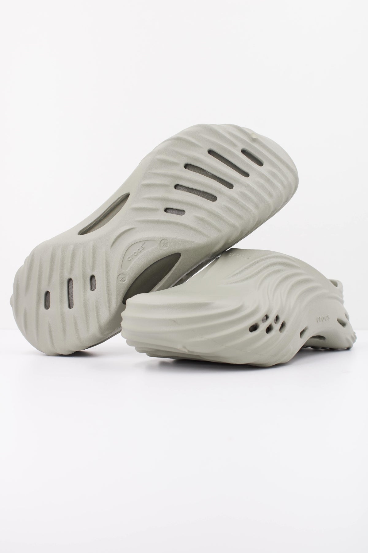 CROCS C en color GRIS  (5)