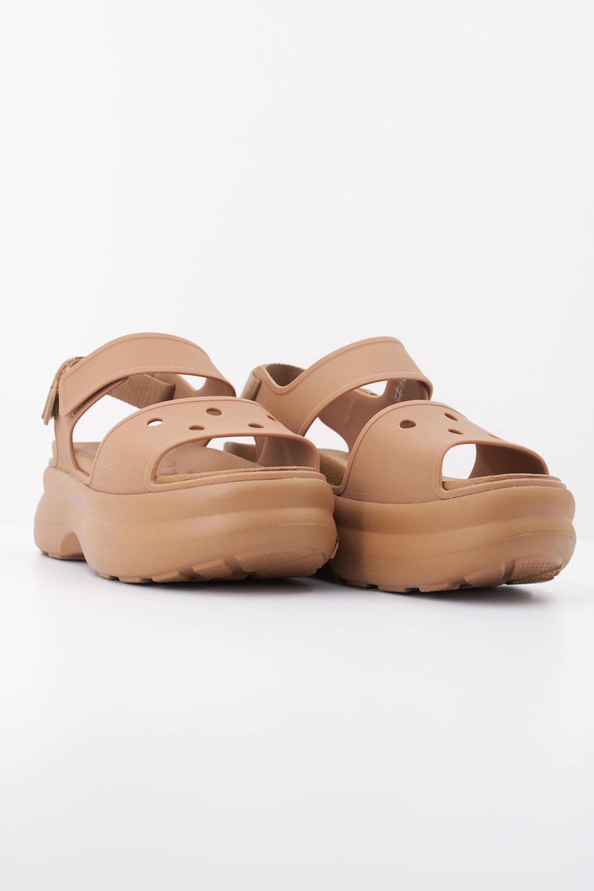 CROCS C en color MARRON  (2)