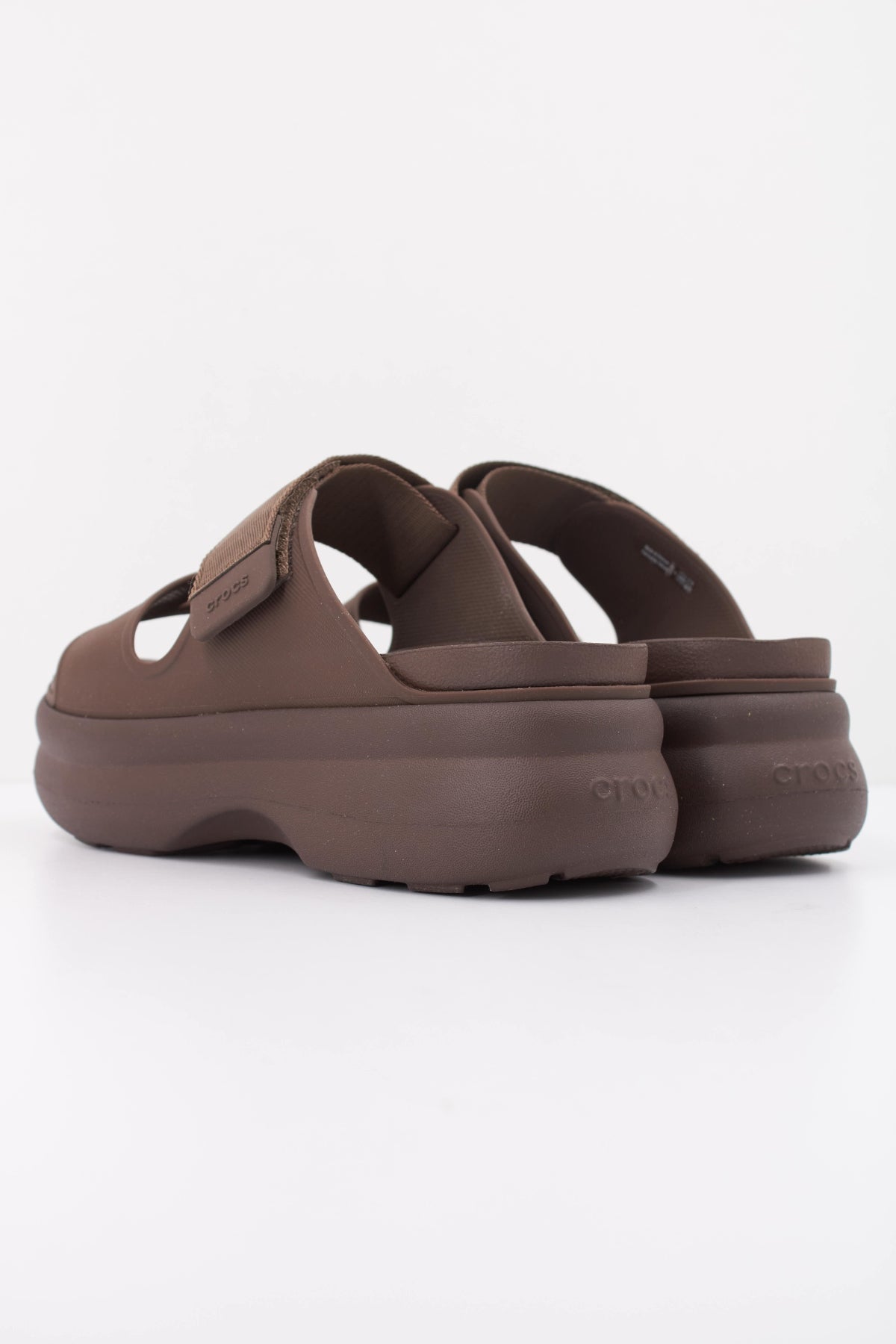 CROCS C en color MARRON  (4)