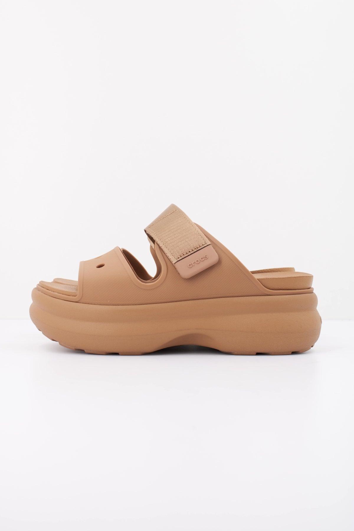 CROCS C en color MARRON  (1)