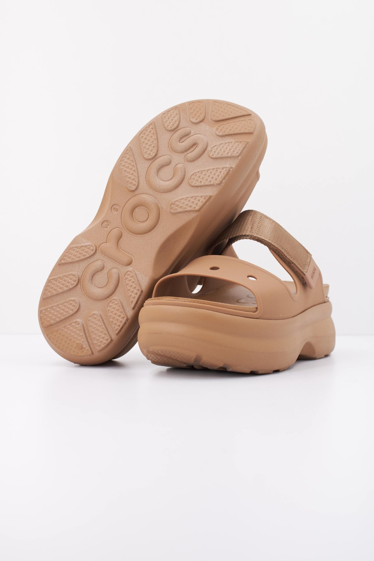 CROCS C en color MARRON  (5)