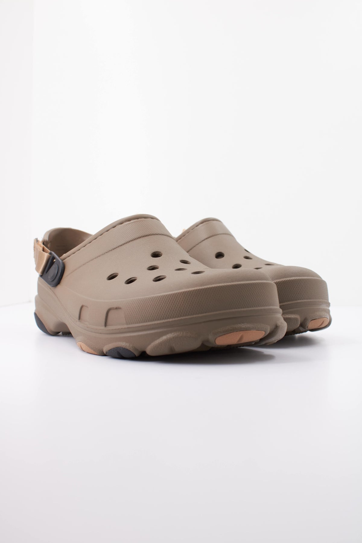 CROCS C ALL TERRAIN LINED CLOG en color MARRON  (2)