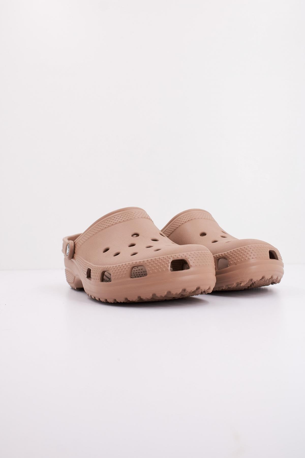 CROCS C CLASSIC U en color MARRON CLARO  (2)
