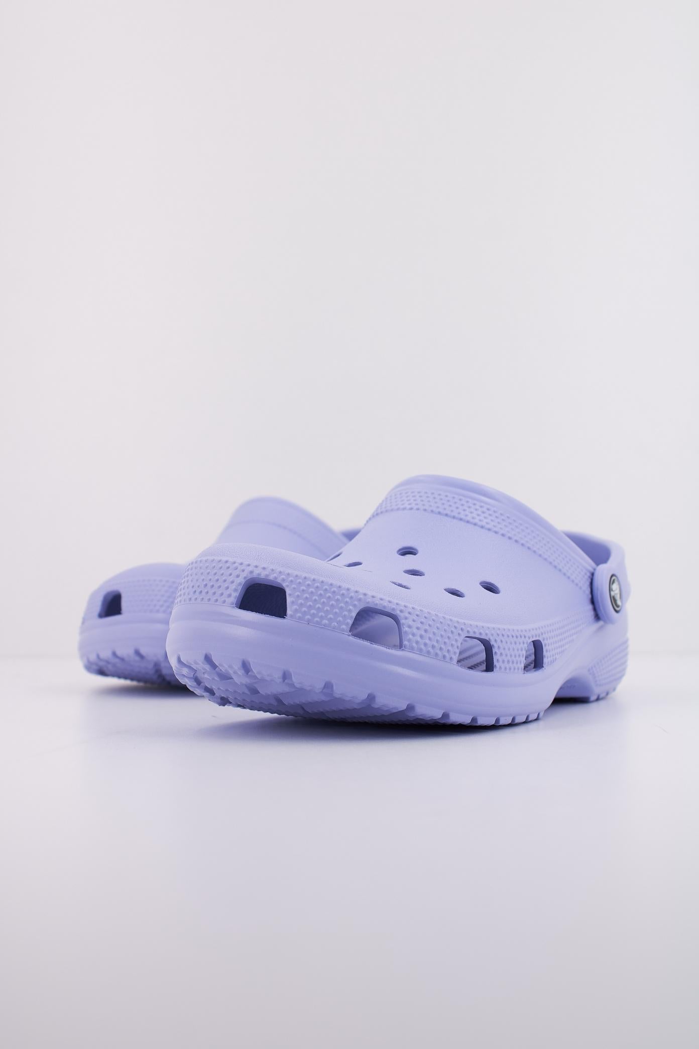 CROCS C CLASSIC U en color VIOLETA  (2)