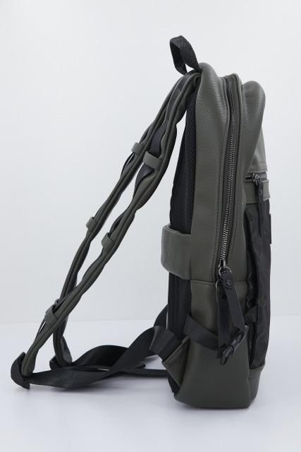 MUNICH  JUNGLE BACKPACK en color VERDE  (2)