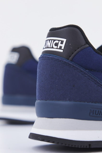 MUNICH DASH KID  en color AZUL  (4)
