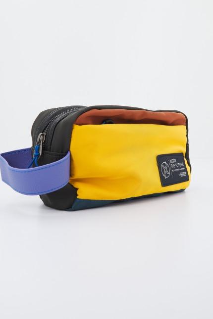 MUNICH M RECYCLED X WEAR TOILETRY en color MULTICOLOR  (2)