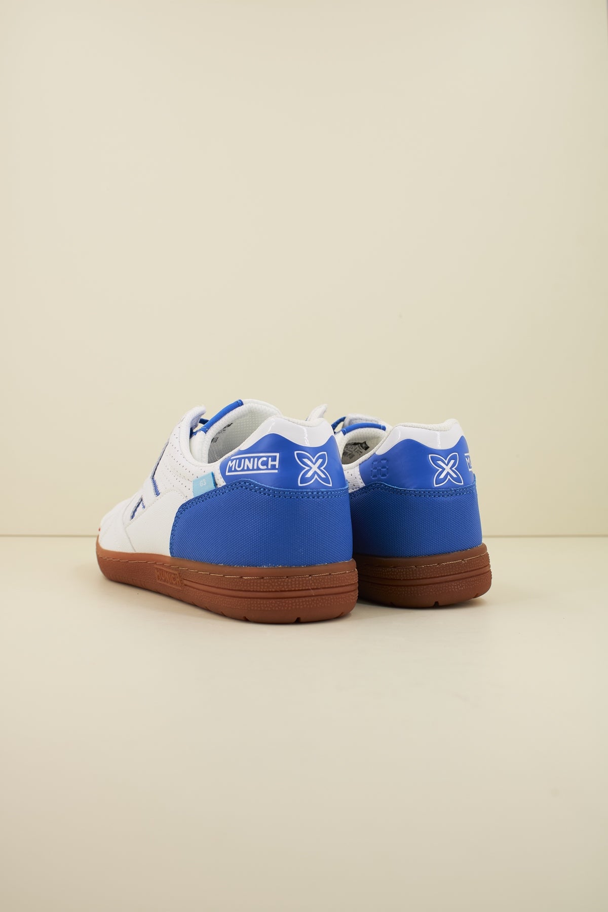 MUNICH  G- KID OTEROS  en color BLANCO  (3)
