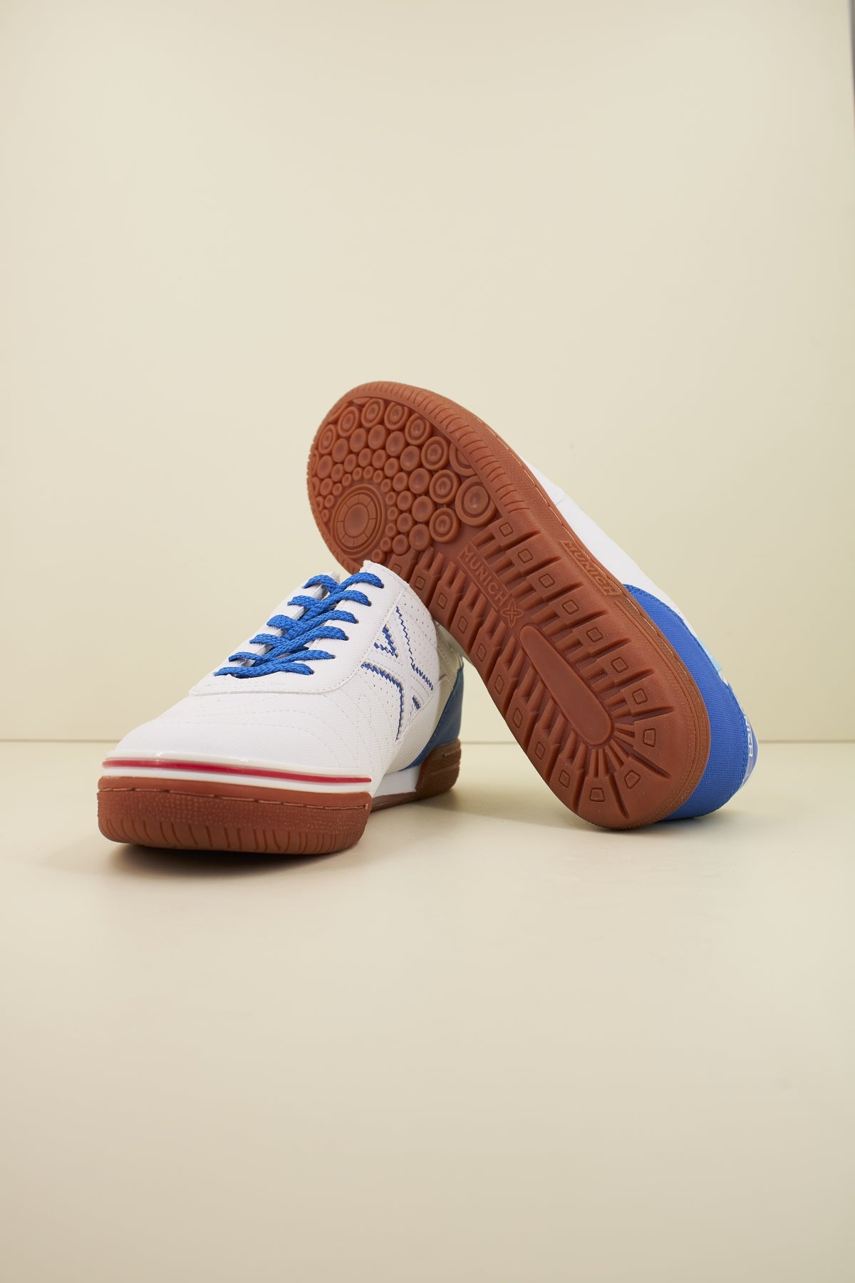 MUNICH  G- KID OTEROS  en color BLANCO  (4)