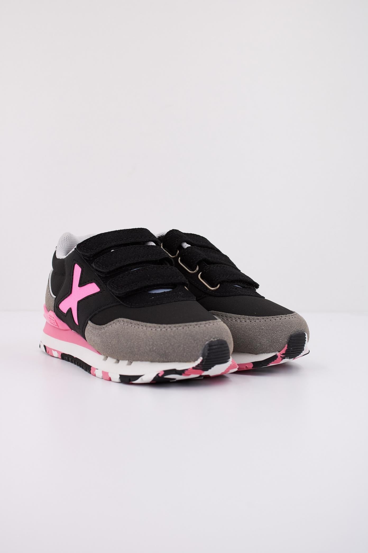 MUNICH DASH KID VCO  en color NEGRO  (2)