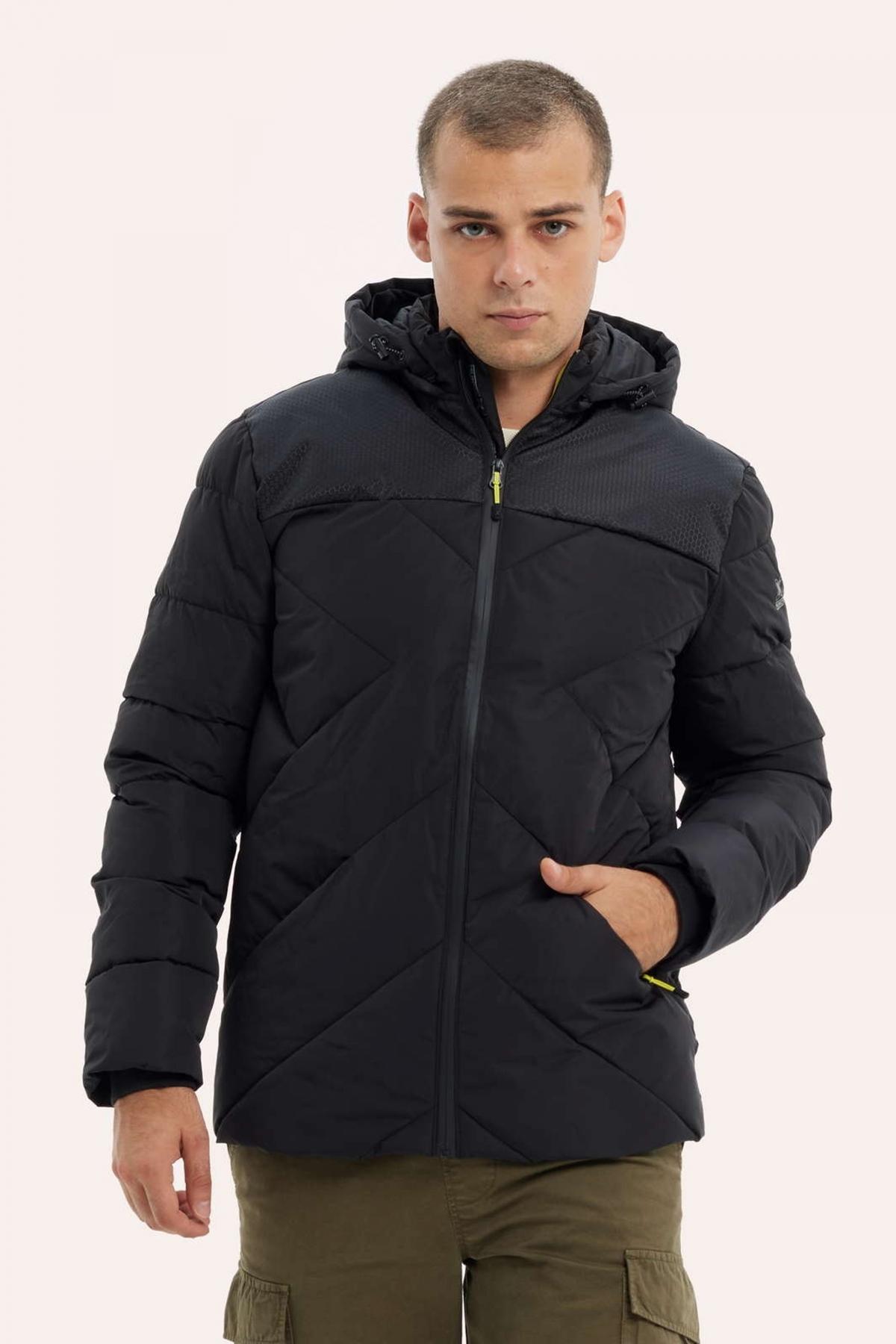 MUNICH PUFFER CLOUD en color NEGRO  (1)