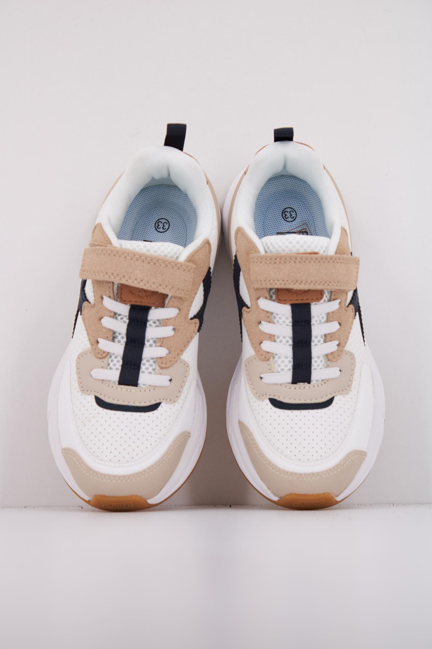 MUNICH MINI TRACK VCO  en color BLANCO  (3)