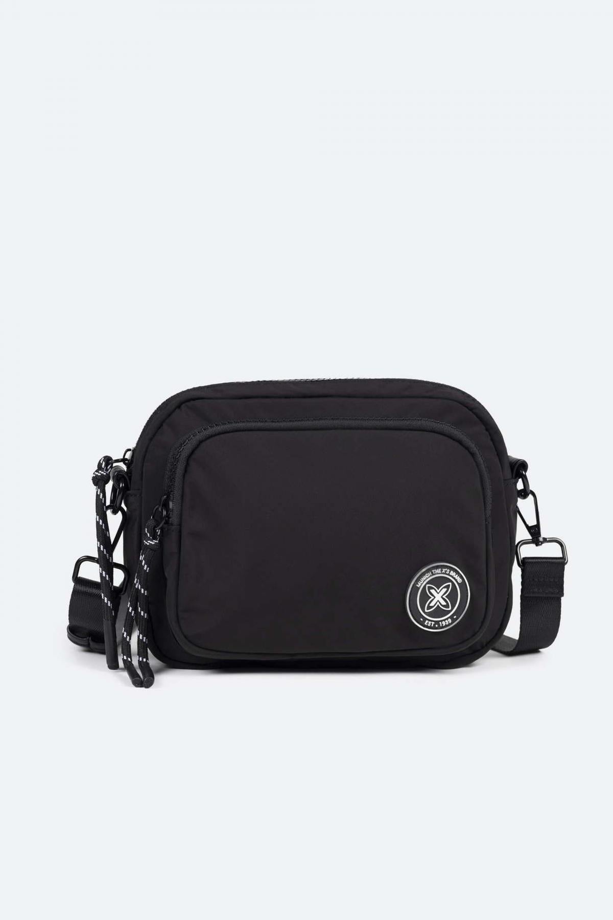 MUNICH  SHALLOW CROSSBODY CAMERA en color NEGRO  (1)