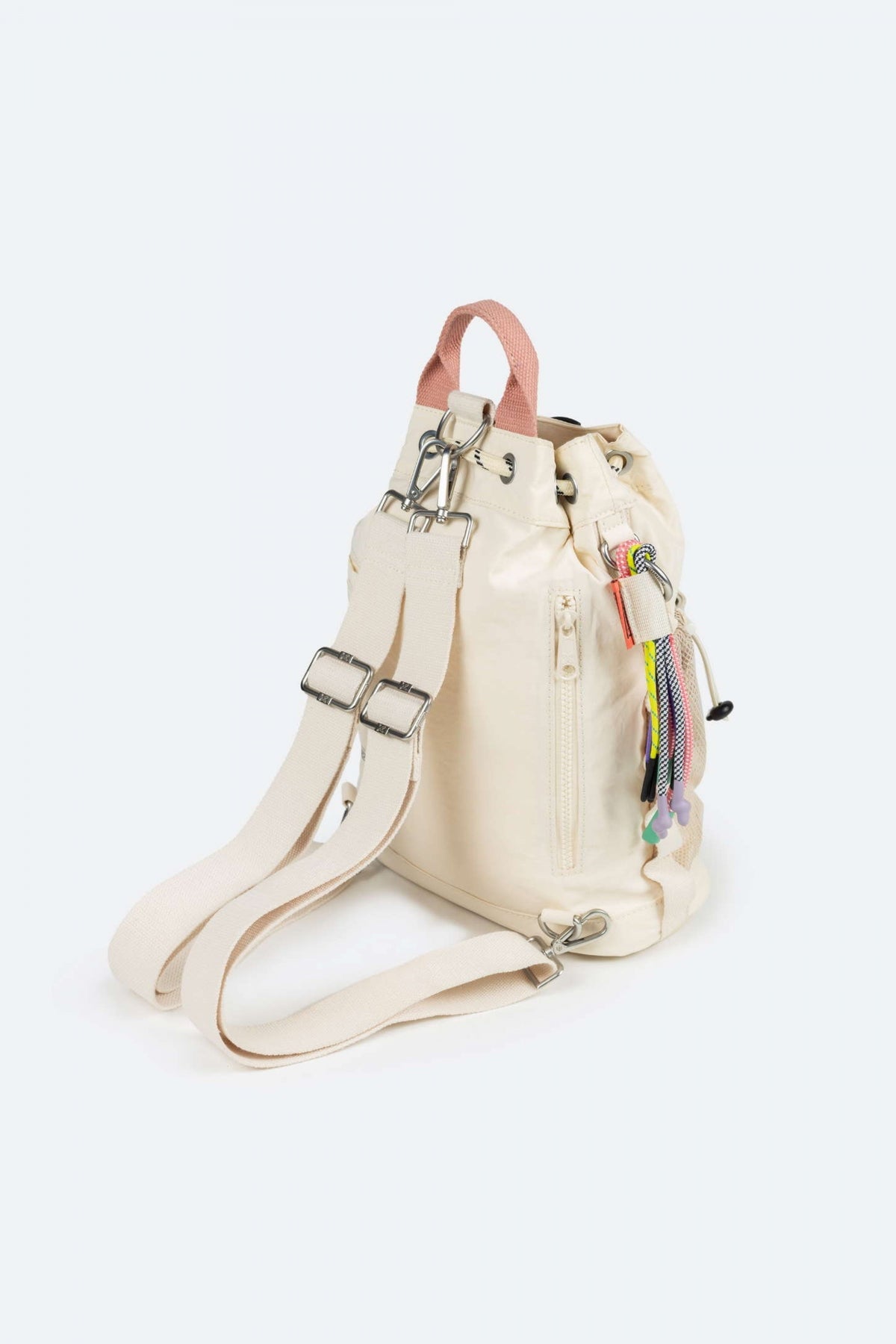 MUNICH DEEP RECYCLED DRAWSTRING B en color BEIS  (2)