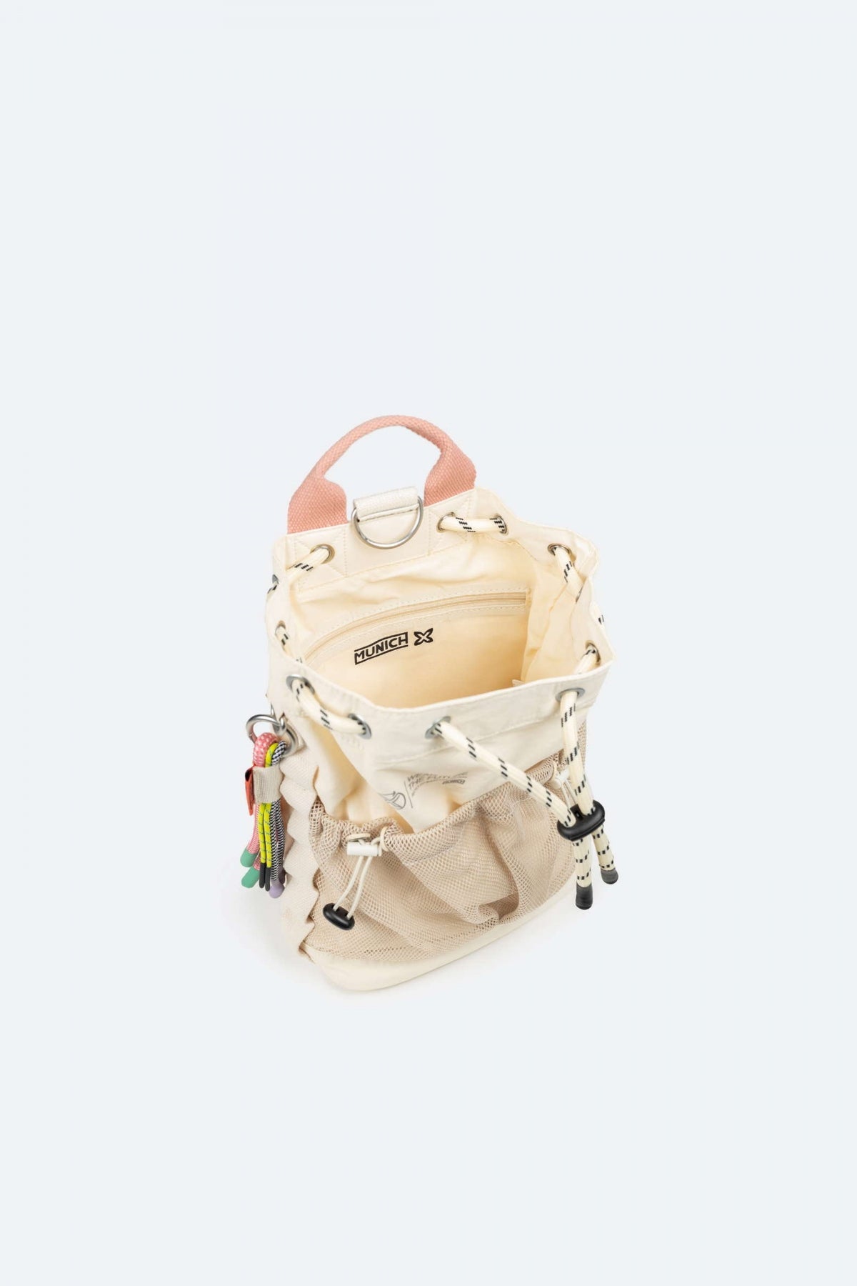 MUNICH DEEP RECYCLED DRAWSTRING B en color BEIS  (3)