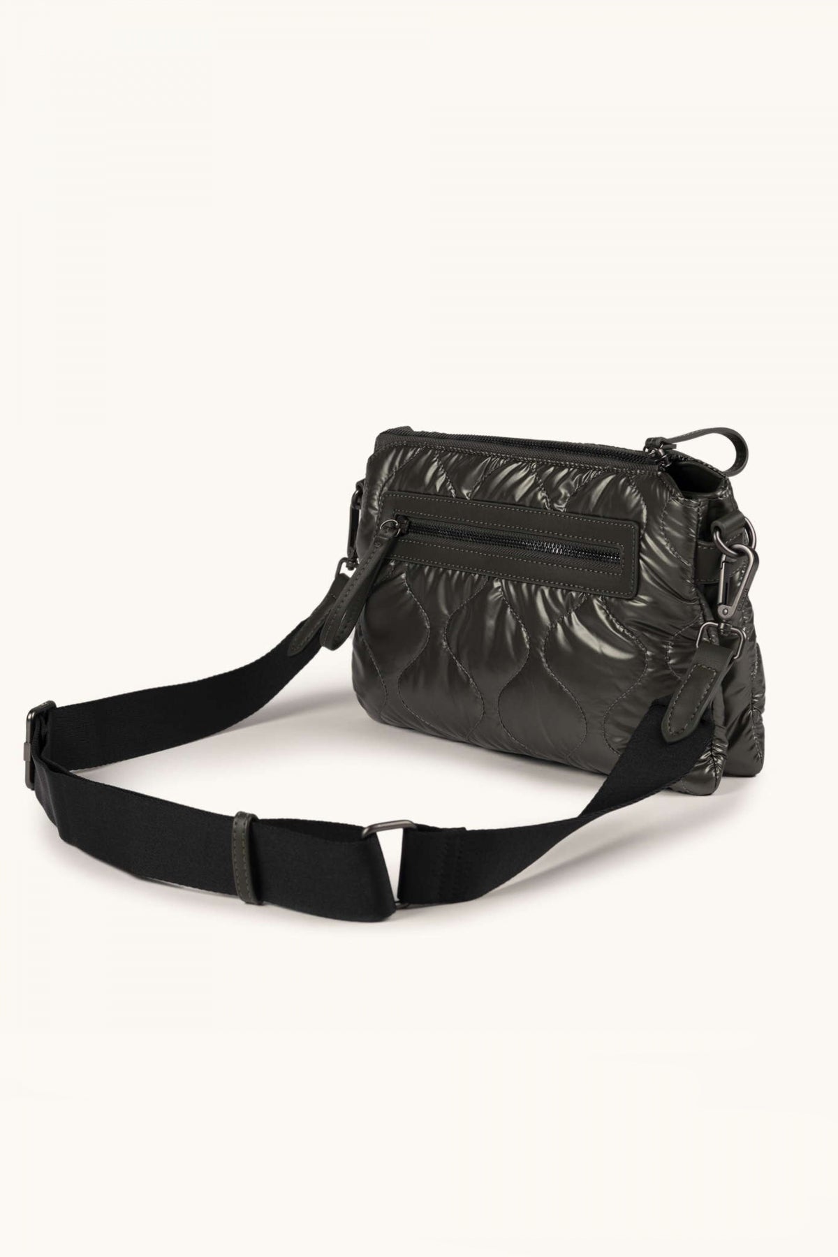 MUNICH COVER FW CROSSBODY en color VERDE  (2)
