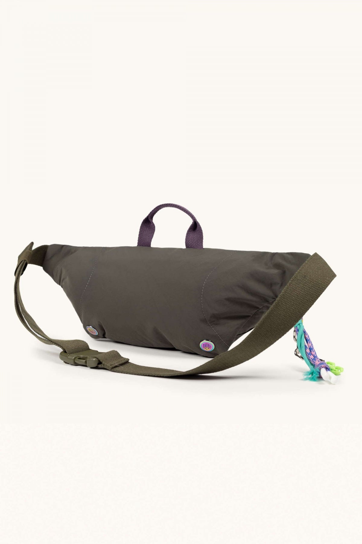 MUNICH DEEP RECYCLED FW FANNYPA en color VERDE  (2)