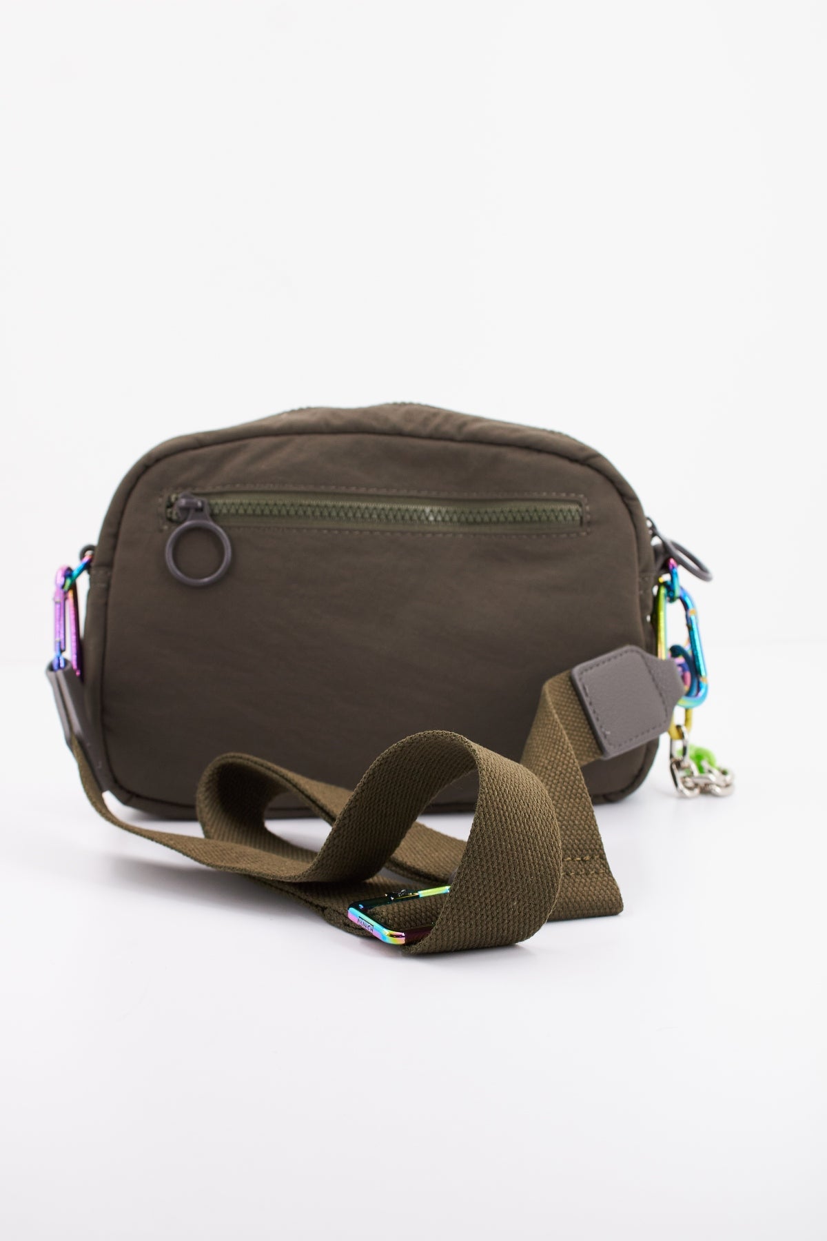 MUNICH DEEP RECYCLED FW CROSSBODY en color VERDE  (3)