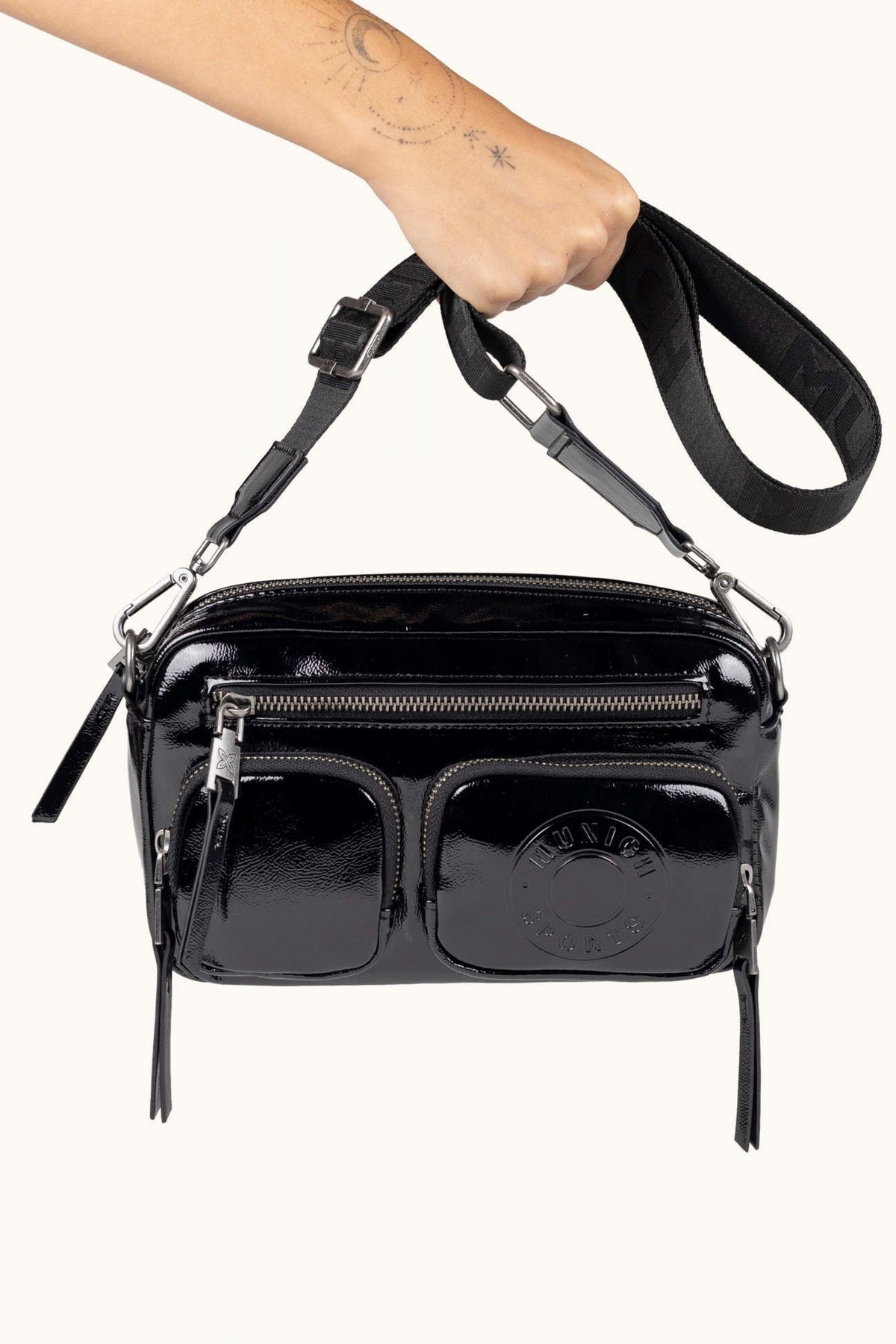 MUNICH MH FW CROSSBODY CAMERA en color NEGRO  (4)